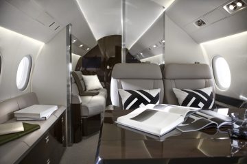 Falcon 900LX interior