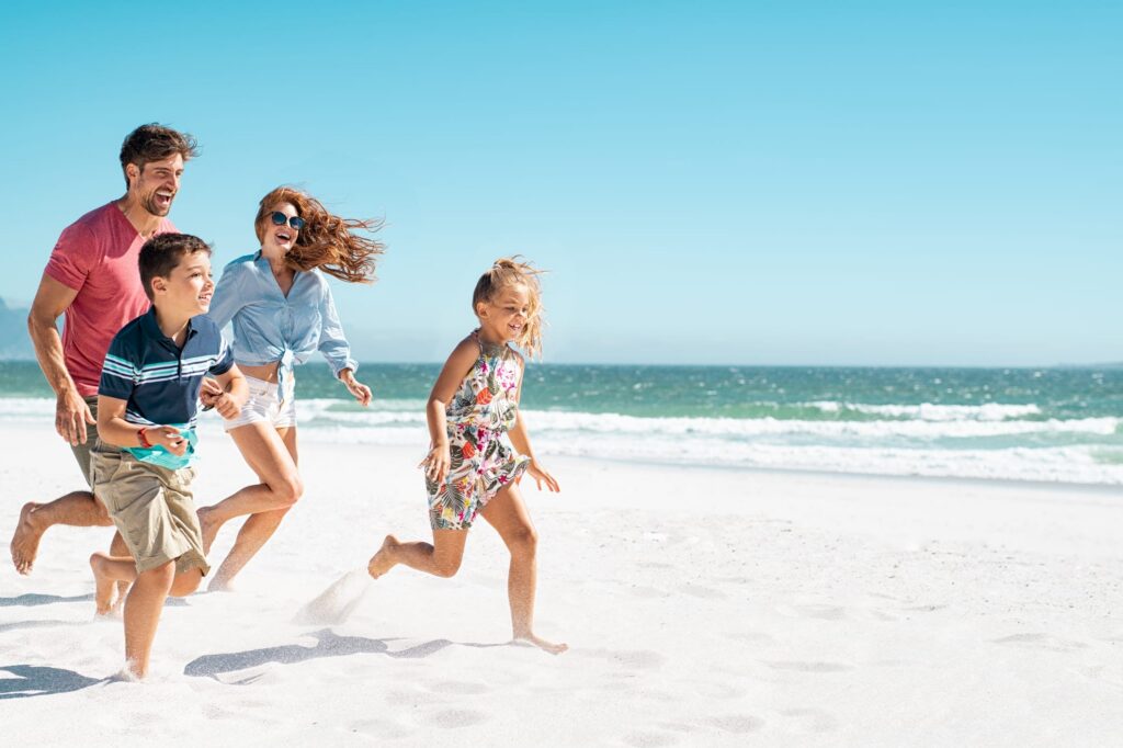 Booking Early In Peak Travel Summer Season: 7 Tips For Smart Fliers