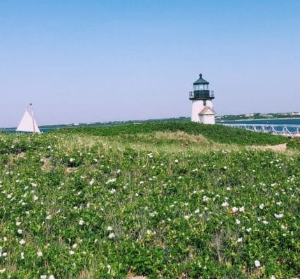 fly private to Nantucket