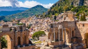 Fly private to Taormina Sicily