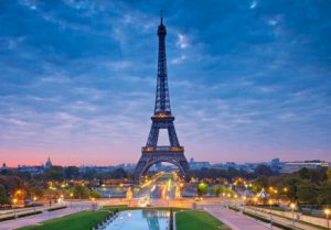 Fly private to France