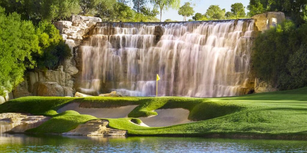 Waterfall golf courses