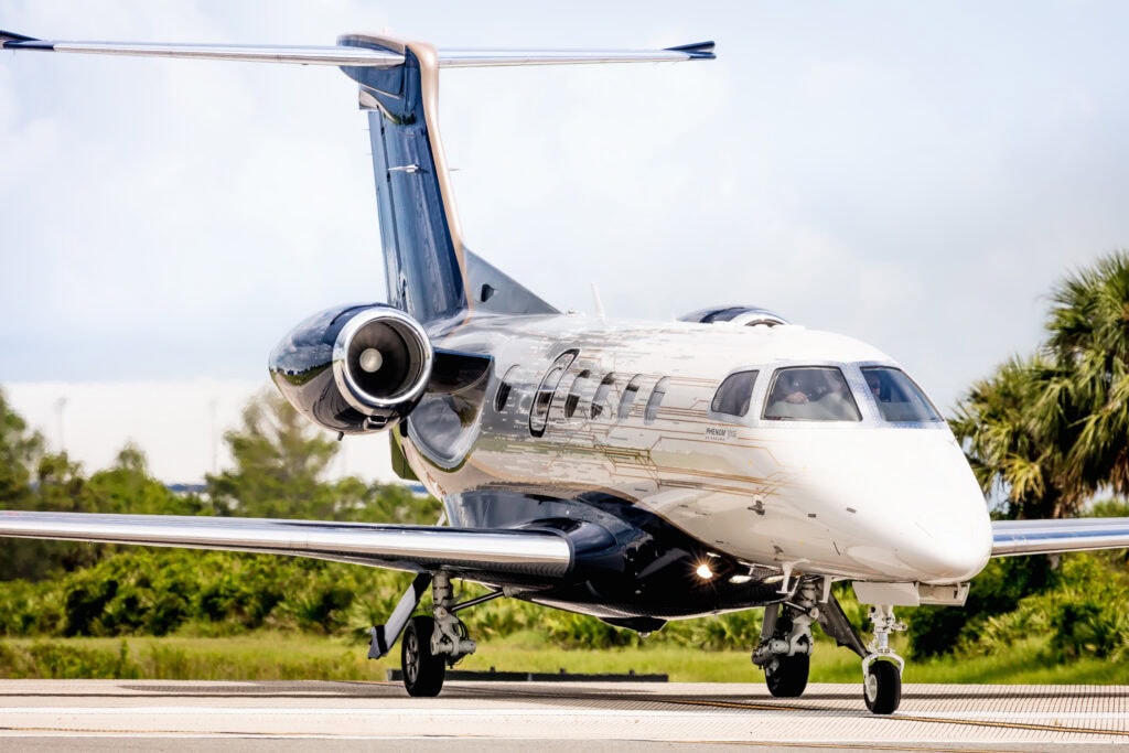 Phenom 300